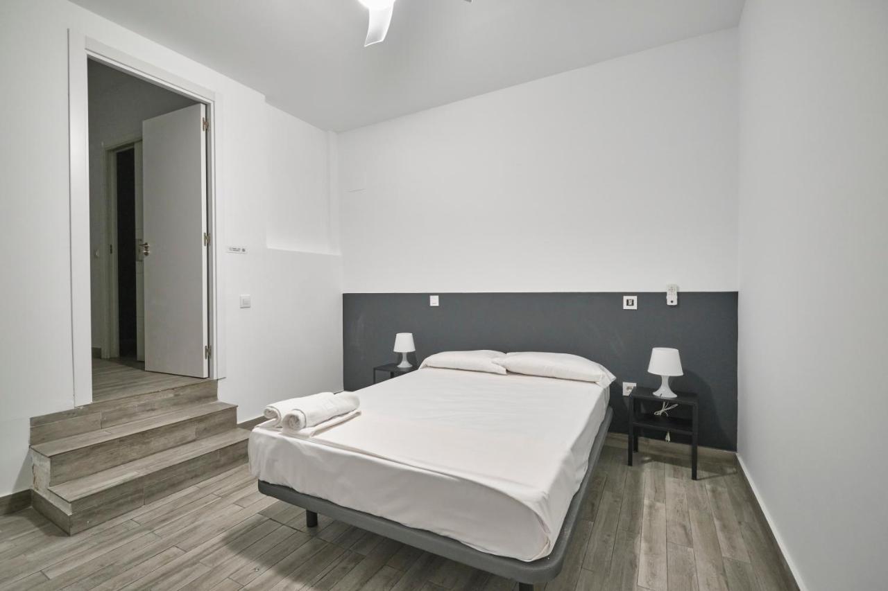 Nunez De Arce Habitaciones Madri Exterior foto